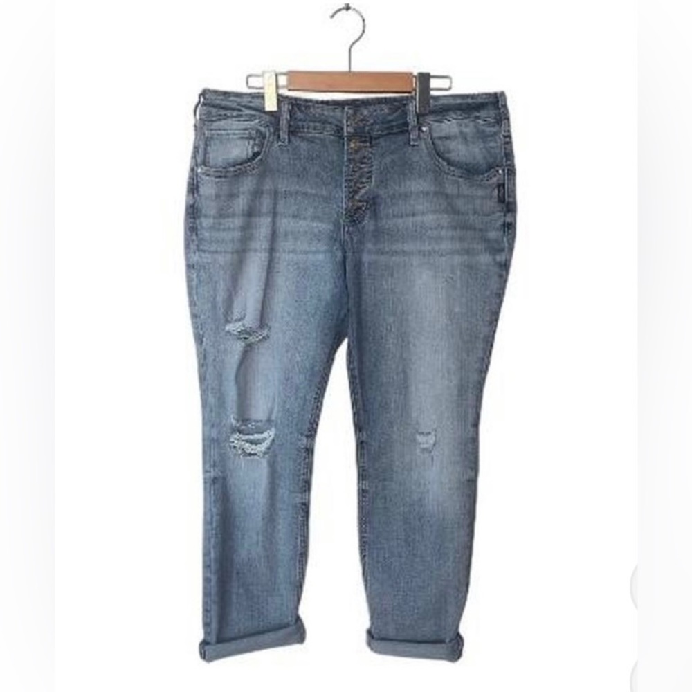Silver Jeans Distressed Light Blue Rolled Cuff Women's Jeans